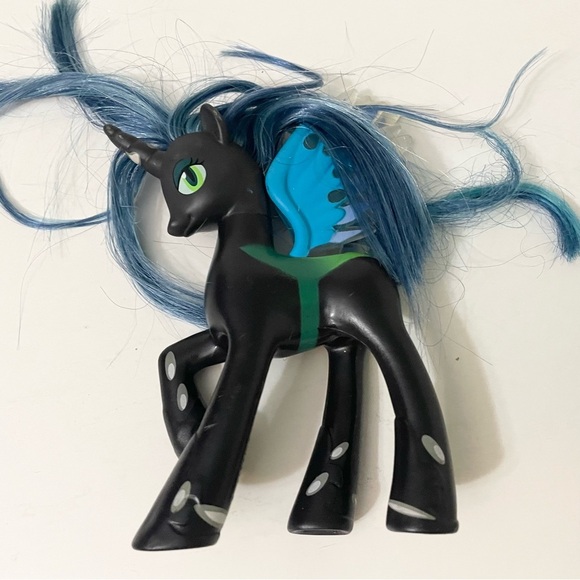 My Little Pony Brushable Queen Chrysalis Unicorn Pegasus - Picture 12 of 13